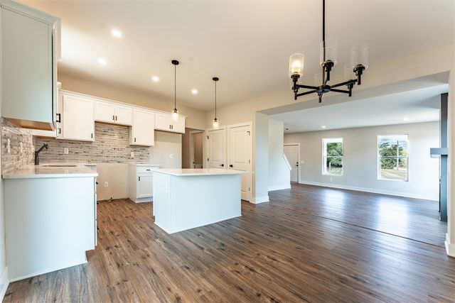 3331 Mill Lake Road, Lake Orion, MI 48360