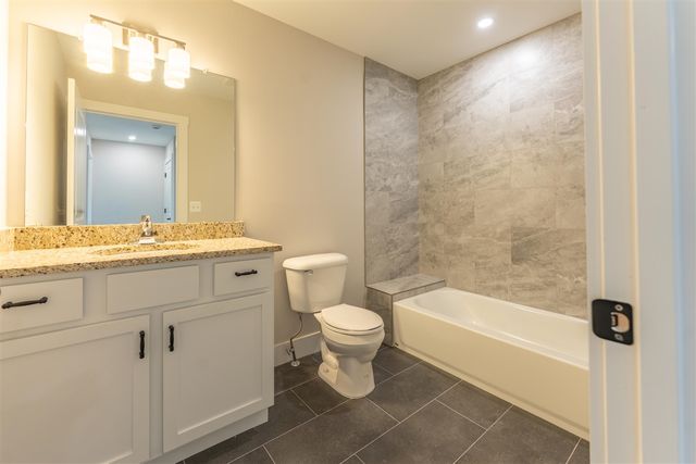 3331 Mill Lake Road, Lake Orion, MI 48360