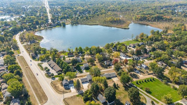 3331 Mill Lake Road, Lake Orion, MI 48360
