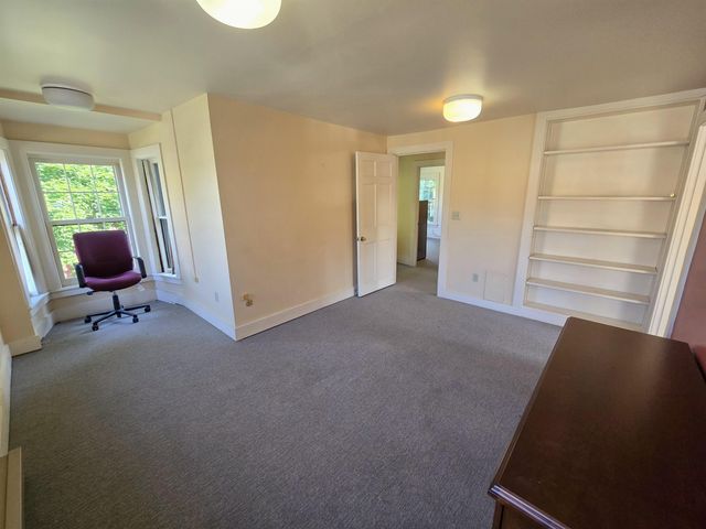 54 Linden Street, Brattleboro, VT 05301