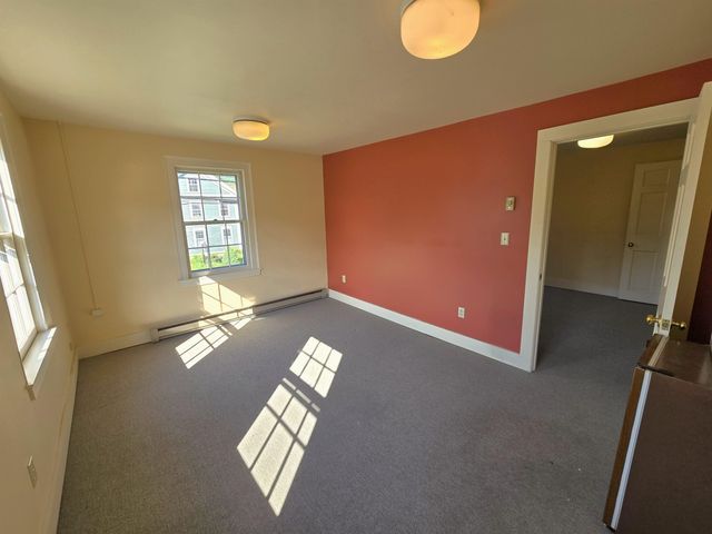 54 Linden Street, Brattleboro, VT 05301