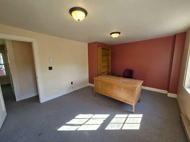 54 Linden Street, Brattleboro, VT 05301