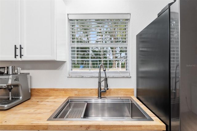 1301 SW 4TH AVENUE, Trenton, FL 32693