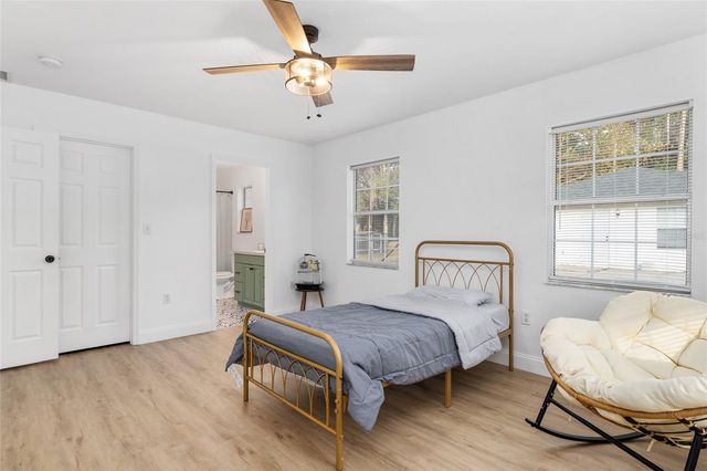 1301 SW 4TH AVENUE, Trenton, FL 32693