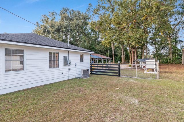 1301 SW 4TH AVENUE, Trenton, FL 32693