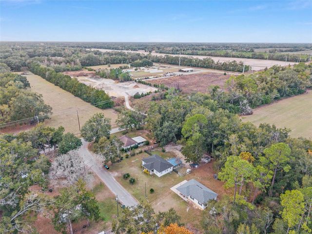 1301 SW 4TH AVENUE, Trenton, FL 32693