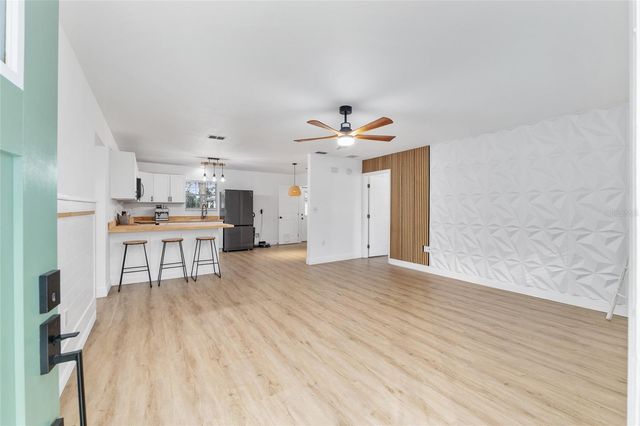 1301 SW 4TH AVENUE, Trenton, FL 32693