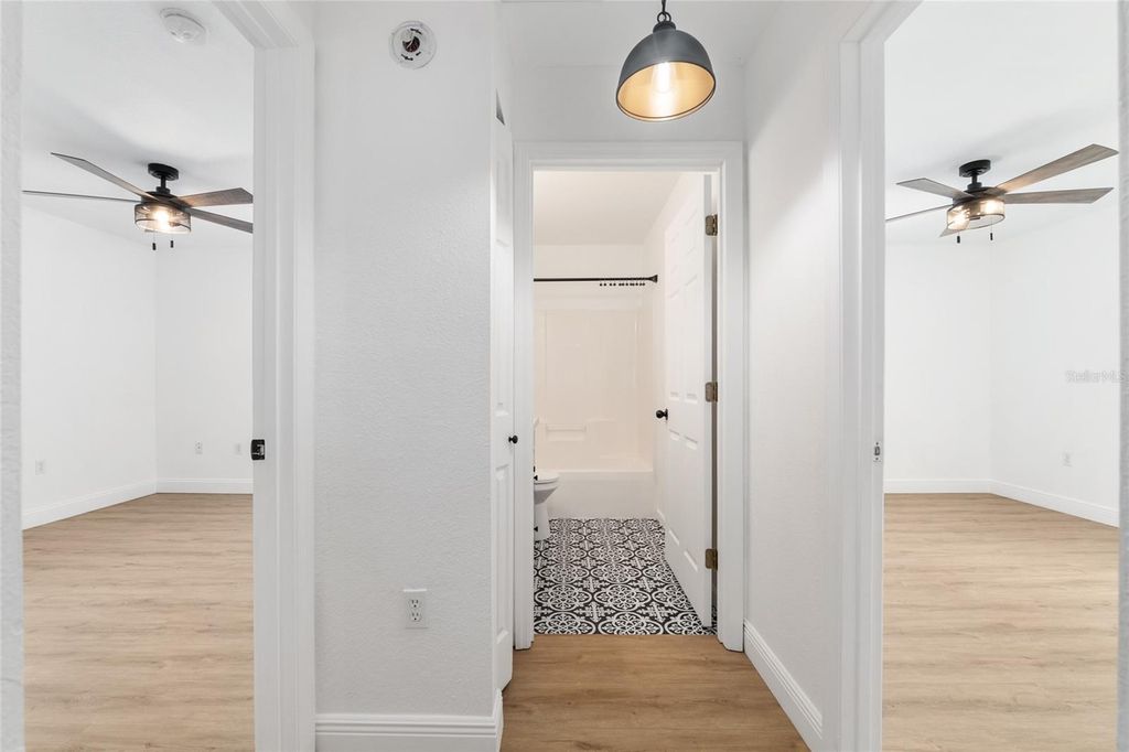 Image 25 of property listing at 1301 SW 4TH AVENUE, Trenton, FL 32693