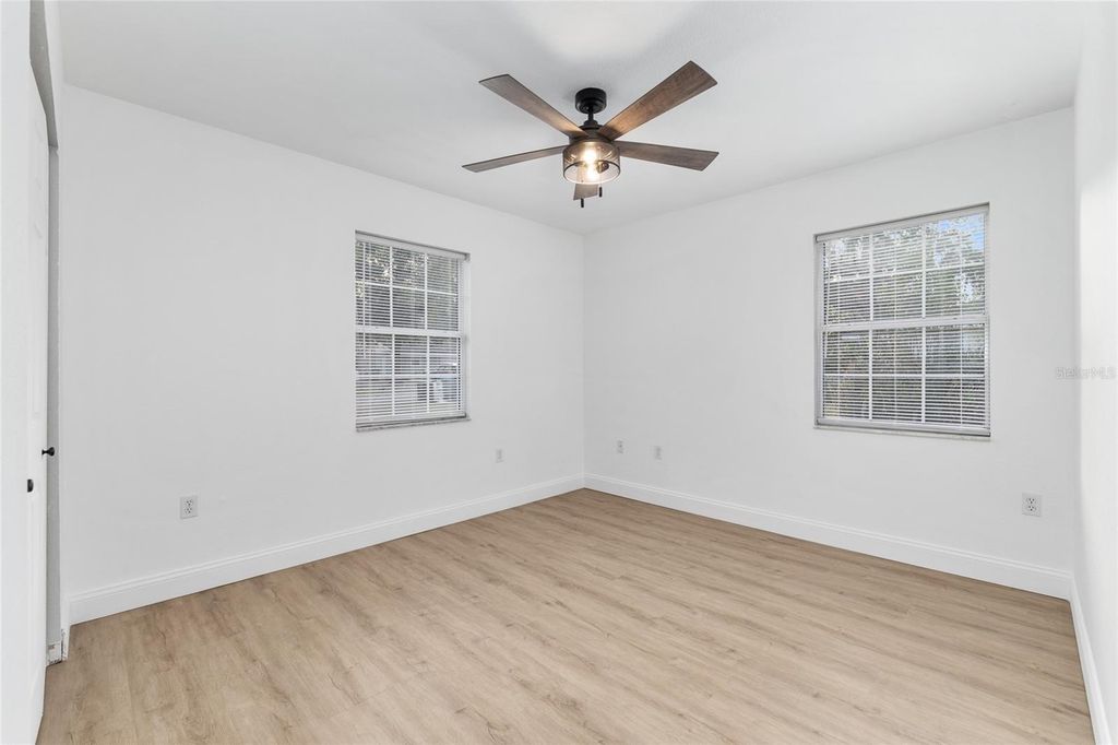 Image 27 of property listing at 1301 SW 4TH AVENUE, Trenton, FL 32693