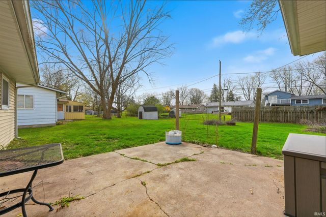 8220 Wyoming Pass, Fort Wayne, IN 46815