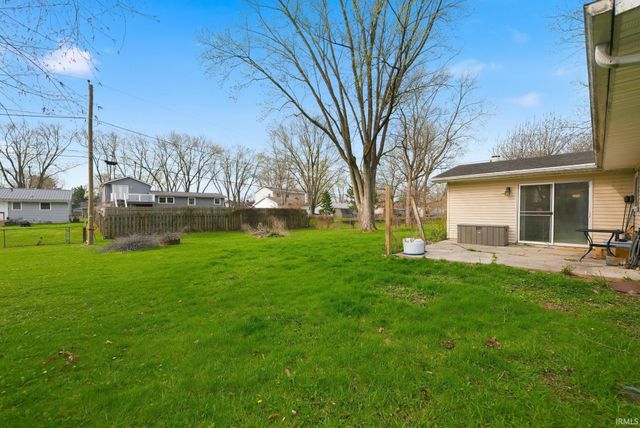 8220 Wyoming Pass, Fort Wayne, IN 46815