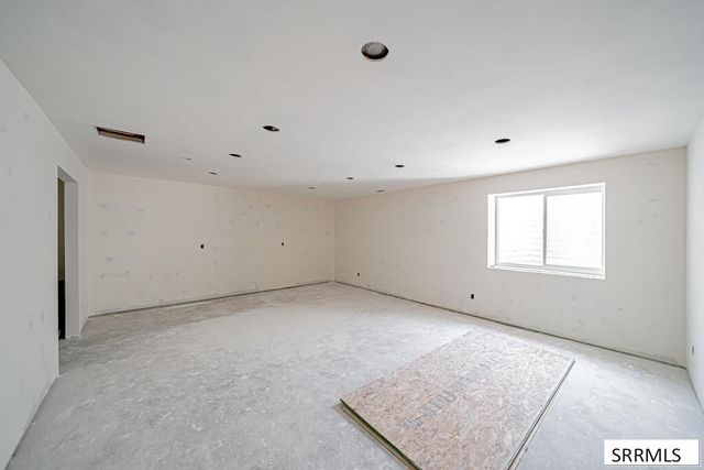 1462 N 805 E, Shelley, ID 83274