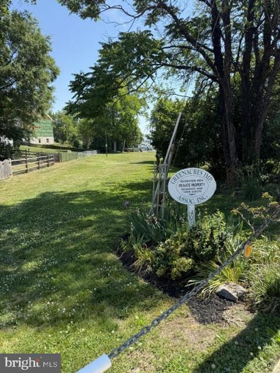 Image 53 of property listing at 735 WARREN DR, Annapolis, MD 21403