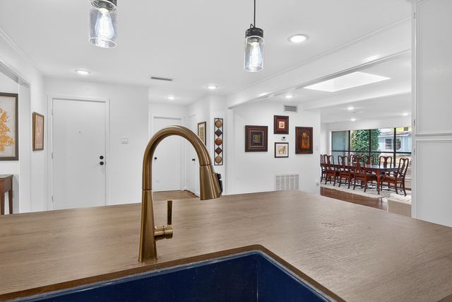 13 Iris Cir., Longview, TX 75601