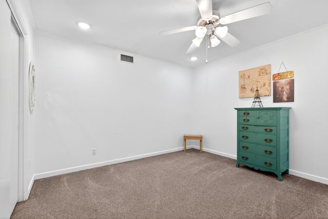 13 Iris Cir., Longview, TX 75601