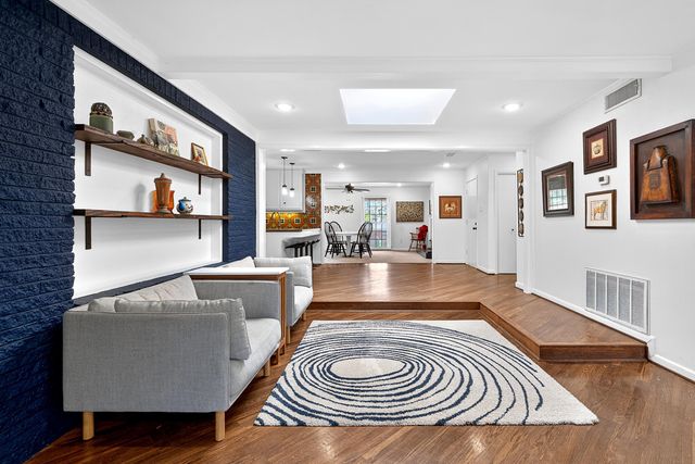 13 Iris Cir., Longview, TX 75601