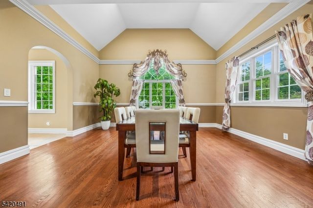 72 Hook Mountain Rd, Montville Twp., NJ 07045