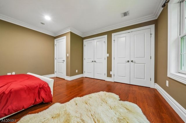 72 Hook Mountain Rd, Montville Twp., NJ 07045