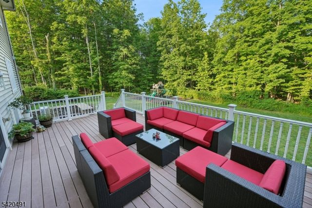 72 Hook Mountain Rd, Montville Twp., NJ 07045