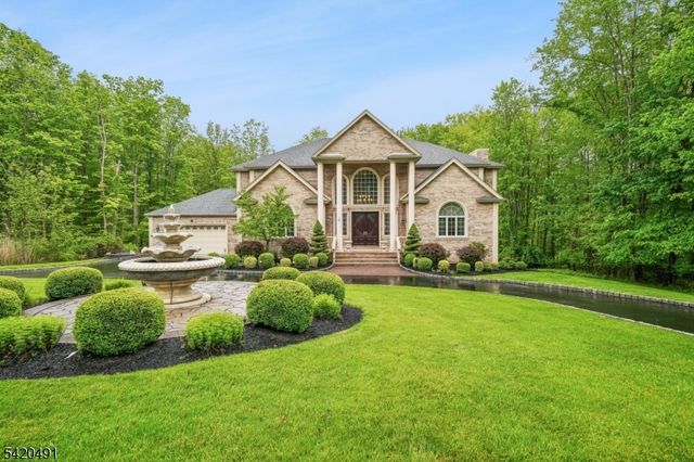 72 Hook Mountain Rd, Montville Twp., NJ 07045