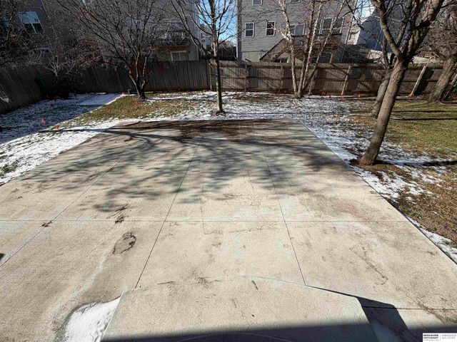 7528 N 89th Street, Omaha, NE 68122