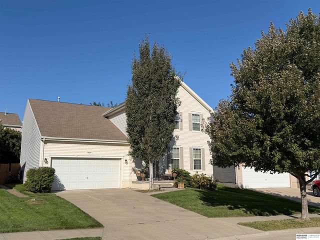 7528 N 89th Street, Omaha, NE 68122