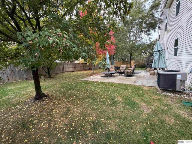 7528 N 89th Street, Omaha, NE 68122