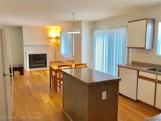 3382 Cromwell Road, Ann Arbor, MI 48105