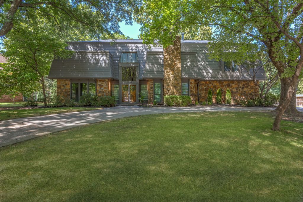 10958 S Richmond Avenue, Tulsa, OK 74137