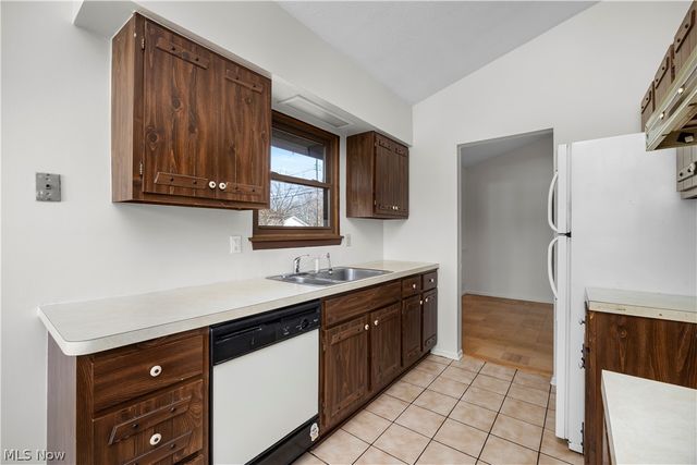 26619 Redwood Drive, Olmsted Falls, OH 44138