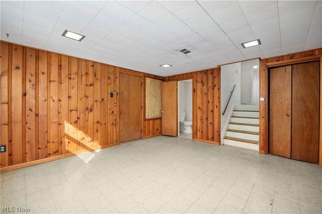 26619 Redwood Drive, Olmsted Falls, OH 44138