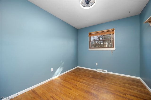 26619 Redwood Drive, Olmsted Falls, OH 44138