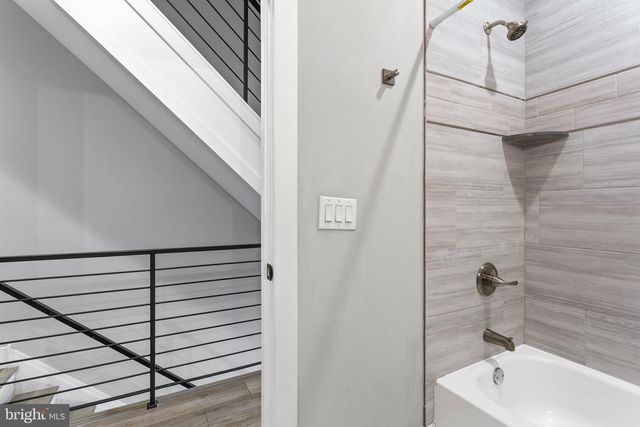 1640 EDGLEY ST, Philadelphia, PA 19121