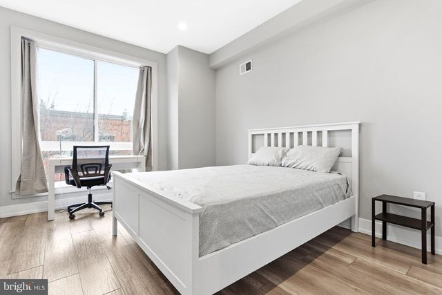 1640 EDGLEY ST, Philadelphia, PA 19121