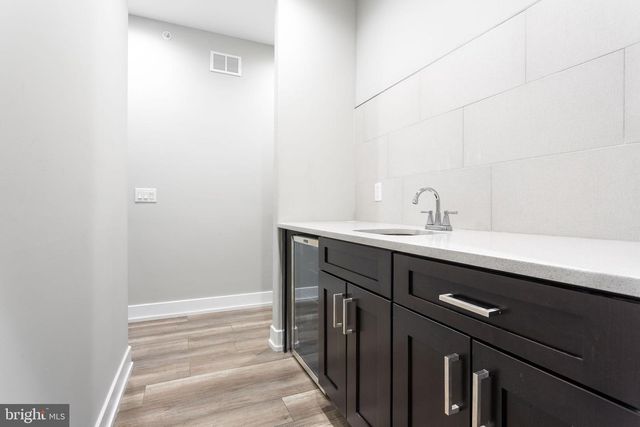 1640 EDGLEY ST, Philadelphia, PA 19121