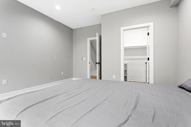 1640 EDGLEY ST, Philadelphia, PA 19121