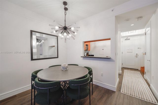 1435 Brickell Ave 3510, Miami, FL 33131