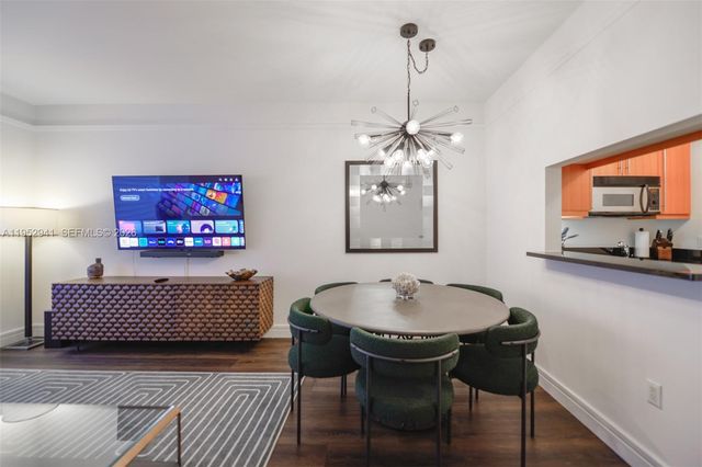 1435 Brickell Ave 3510, Miami, FL 33131