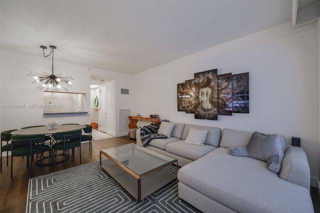 1435 Brickell Ave 3510, Miami, FL 33131