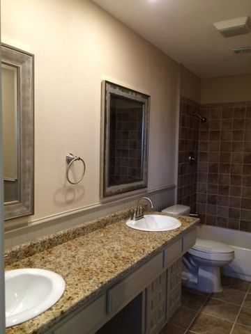 9822 Camfield Avenue, Frisco, TX 75033