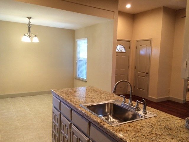 9822 Camfield Avenue, Frisco, TX 75033