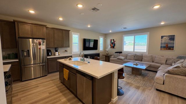 17744 W Cassia Way, Goodyear, AZ 85338