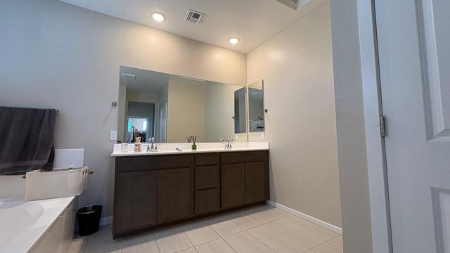 17744 W Cassia Way, Goodyear, AZ 85338