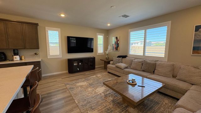 17744 W Cassia Way, Goodyear, AZ 85338