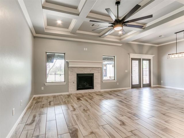 12912 SW 8th Street, Yukon, OK 73099