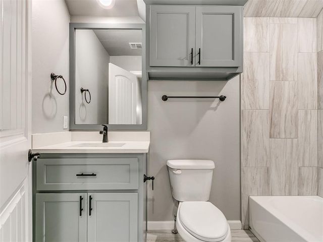 12912 SW 8th Street, Yukon, OK 73099