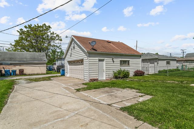 14336 S Harrison Avenue, Posen, IL 60469
