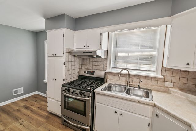 14336 S Harrison Avenue, Posen, IL 60469
