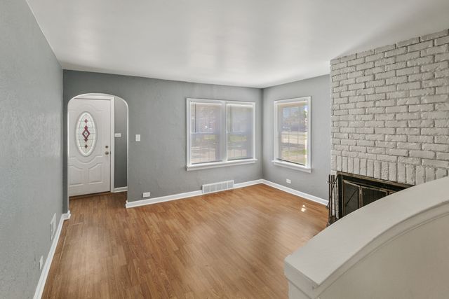 14336 S Harrison Avenue, Posen, IL 60469
