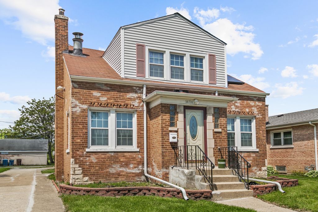 14336 S Harrison Avenue, Posen, IL 60469